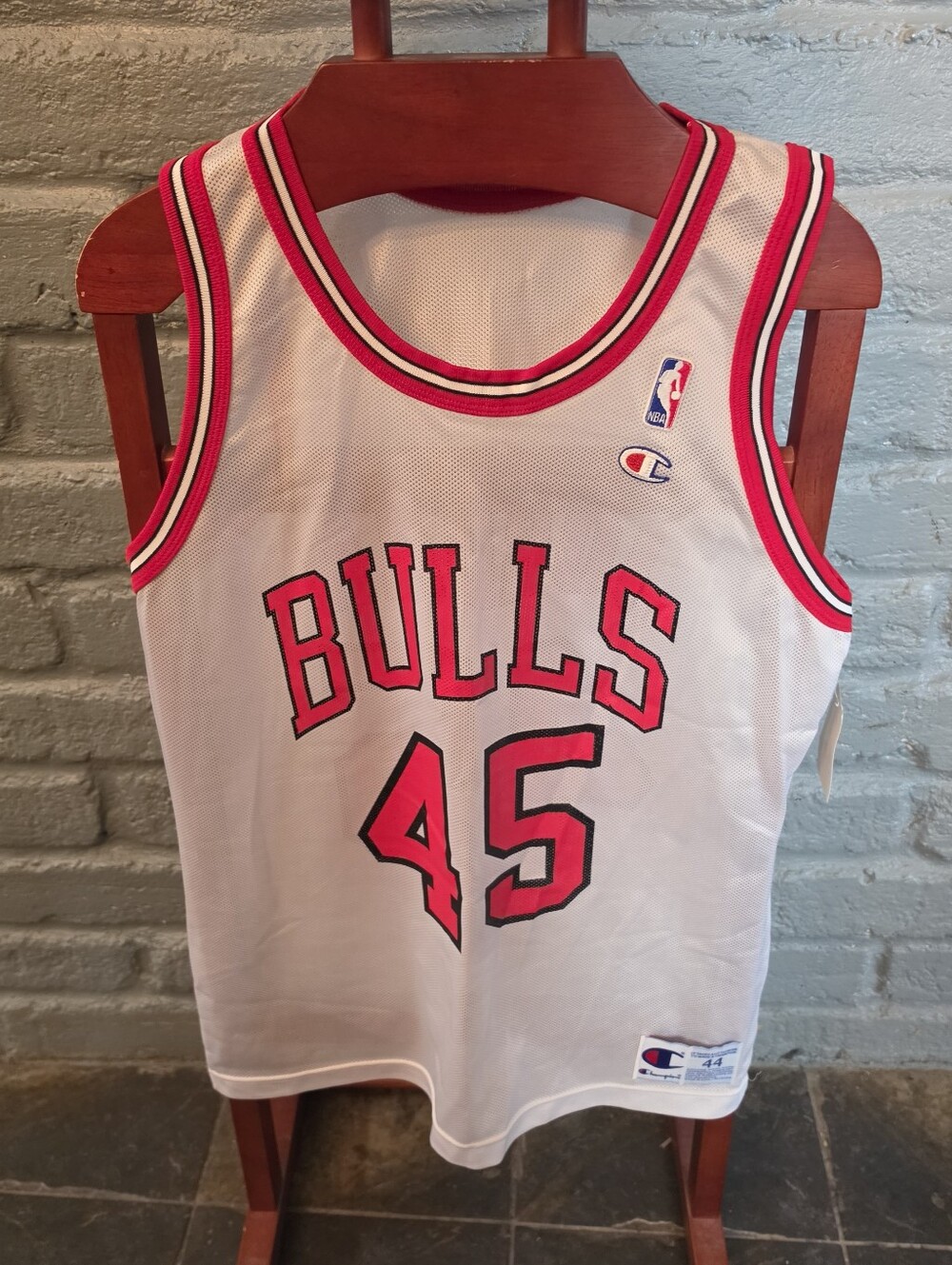 NWT Vintage 1995 Michael Jordan #45 Chicago Bulls Champion Jersey Size 44 Large